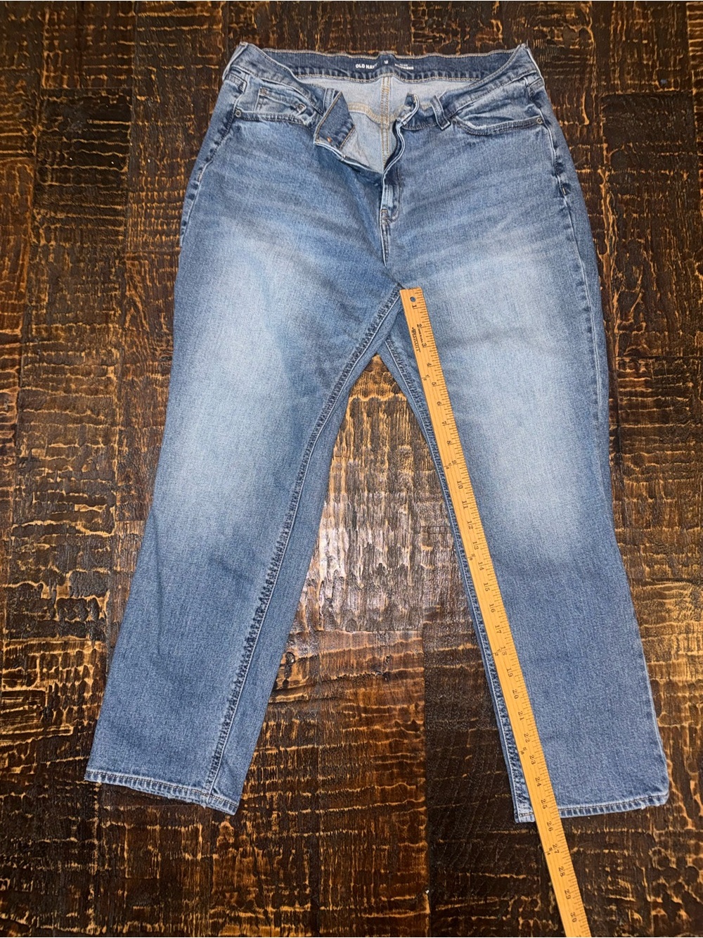 Old Navy Women's Mid Rise Boyfriend Light Blue Straight-Leg Jeans